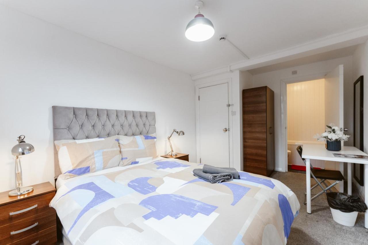 Whitechapel En-Suite Beds To Stay Лондон Екстер'єр фото